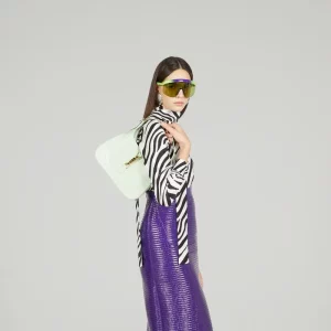 63670910O0G3803_White_Center_0_0_800x800_4 63670910O0G3803_White_Center_0_0_800x800_4