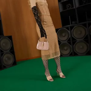 6996511J7CG8162_White_Center_0_0_800x800_3