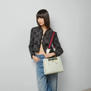 702721FACPO3442_White_Center_0_0_800x800_4 702721FACPO3442_White_Center_0_0_800x800_4