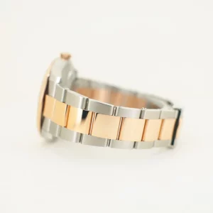 rolex-datejust-41-rose-goldsteel-sundust-index-dial-fluted-bezel-oyster-bracelet-126331-686598_1024x1024@2x