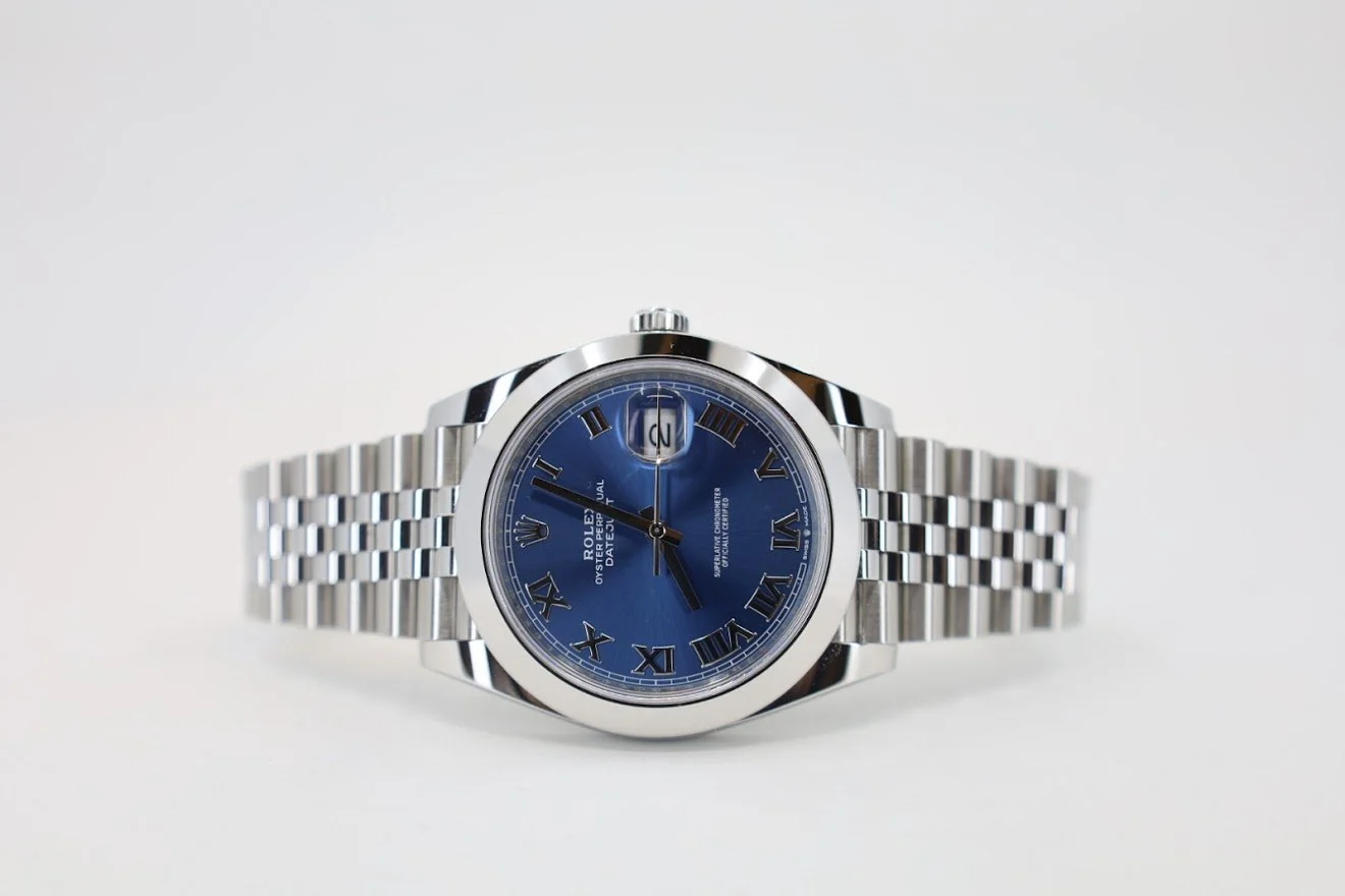 rolex-datejust-41-stainless-steel-blue-roman-dial-smooth-bezel-jubilee-bracelet-126300-148703_1024x1024@2x