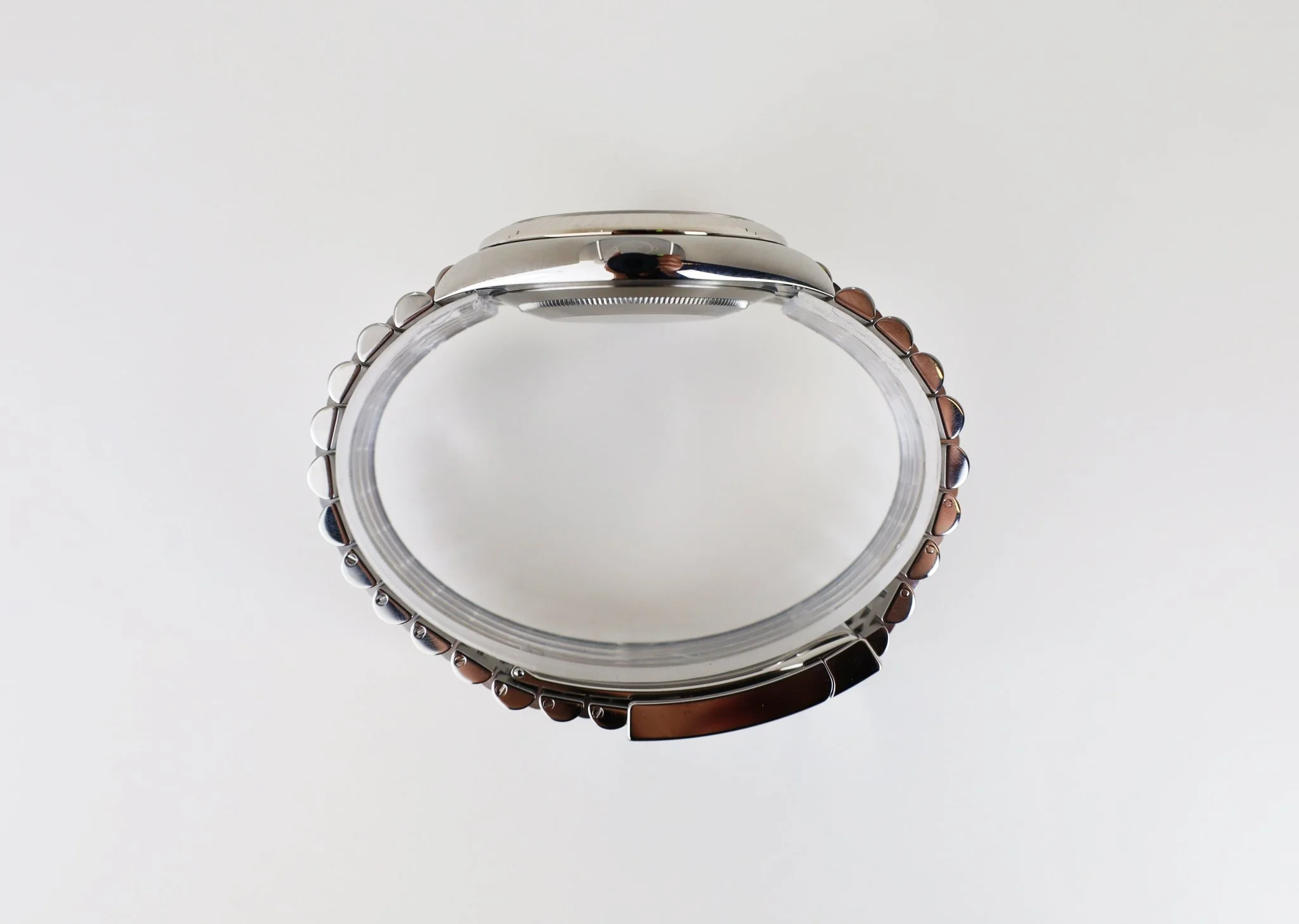 rolex-datejust-41-white-goldsteel-black-index-dial-fluted-bezel-jubilee-bracelet-126334-857046_1024x1024@2x