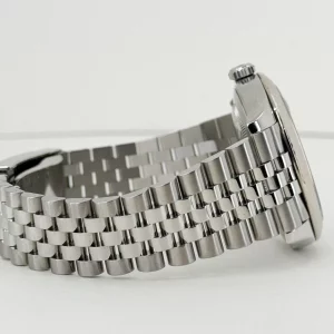 rolex-datejust-41-white-goldsteel-blue-diamond-dial-fluted-bezel-jubilee-bracelet-126334-906312_1024x1024@2x