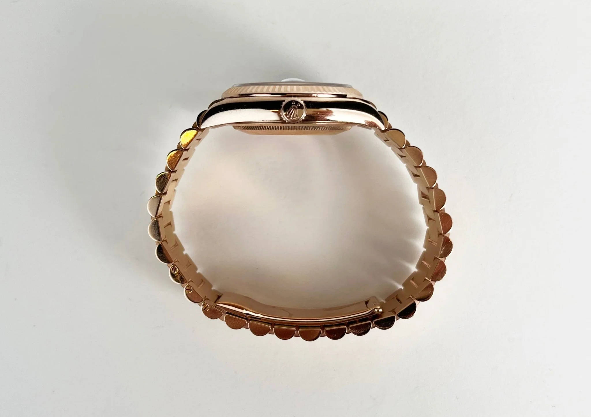 rolex-day-date-36-rose-gold-brown-ombre-diamond-dial-fluted-bezel-president-bracelet-128235-742319_1024x1024@2x