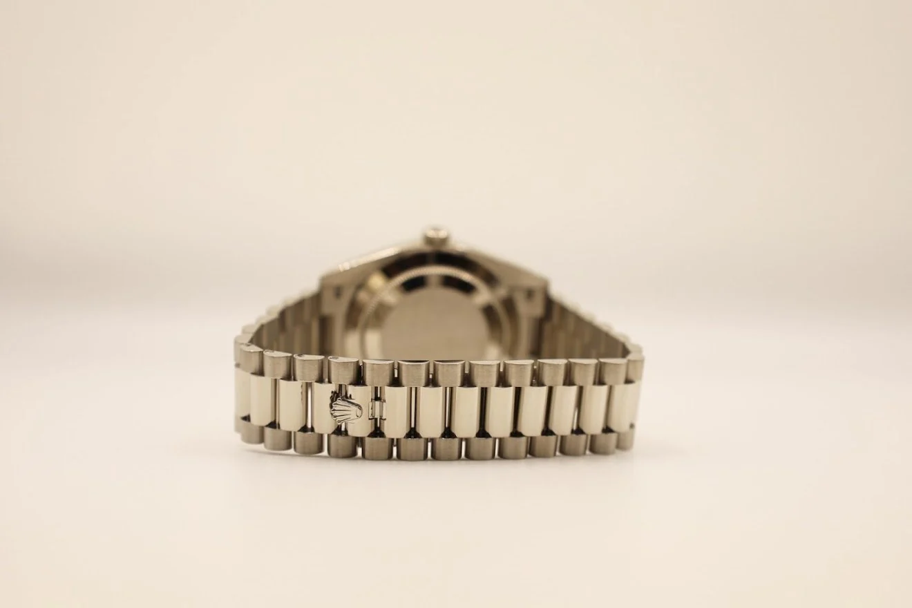 rolex-day-date-40-white-gold-blue-roman-dial-fluted-bezel-president-bracelet-228239-313260_1024x1024@2x