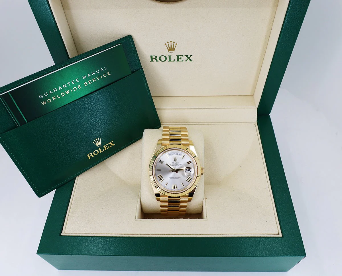 rolex-day-date-40-yellow-gold-silver-roman-dial-fluted-bezel-president-bracelet-228238-397682_1024x1024@2x