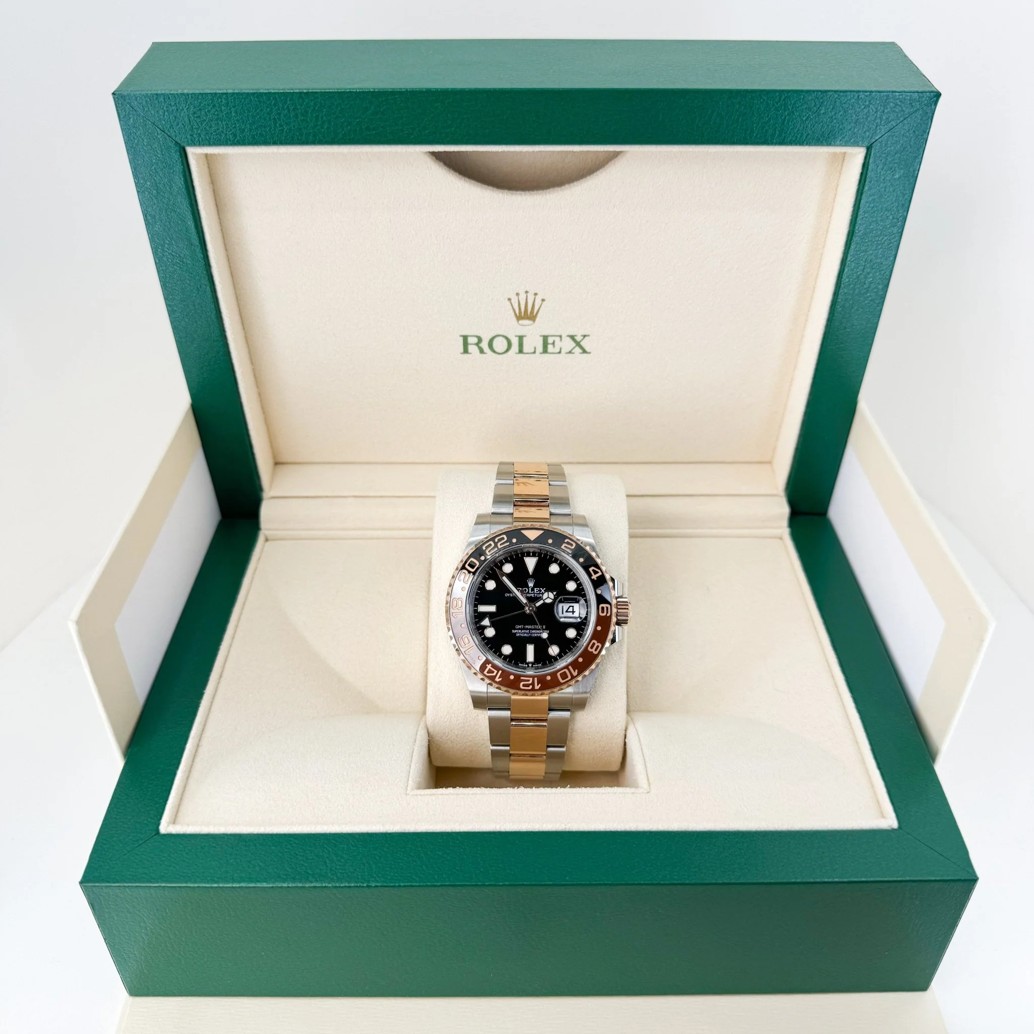 rolex-gmt-master-ii-root-beer-rose-goldsteel-black-dial-blackbrown-ceramic-bezel-126711chnr-427661_1024x1024@2x