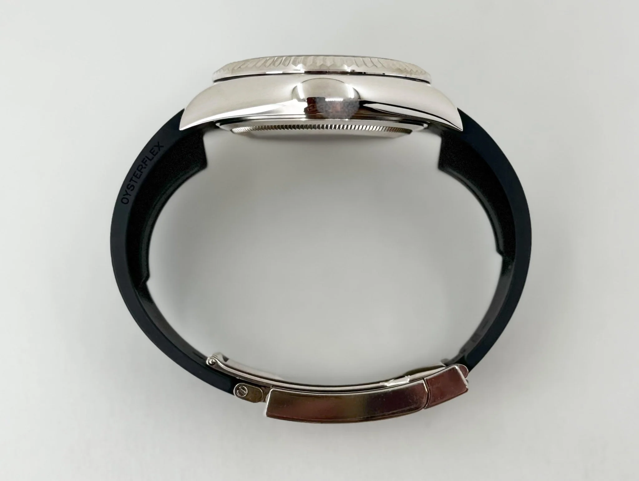 rolex-sky-dweller-white-gold-bright-black-index-dial-oysterflex-rubber-strap-336239-502998_1024x1024@2x