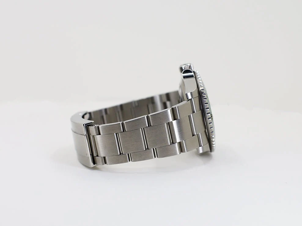 rolex-steel-submariner-date-watch-the-starbucks-green-bezel-black-dial-2020-release-126610lv-396696_1024x1024@2x