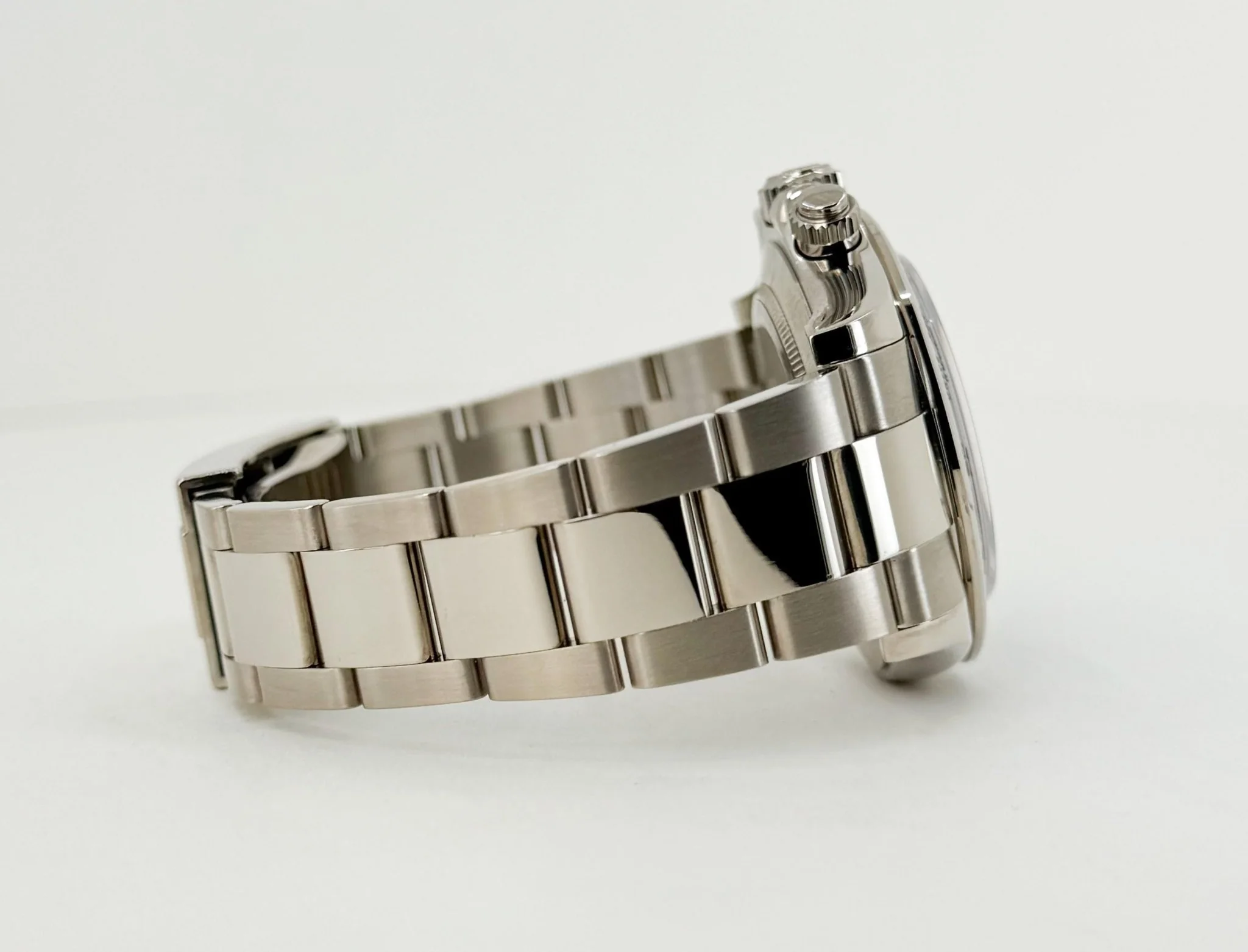 rolex-white-gold-cosmograph-daytona-40-watch-blue-index-dial-116509-bli-113102_1024x1024@2x