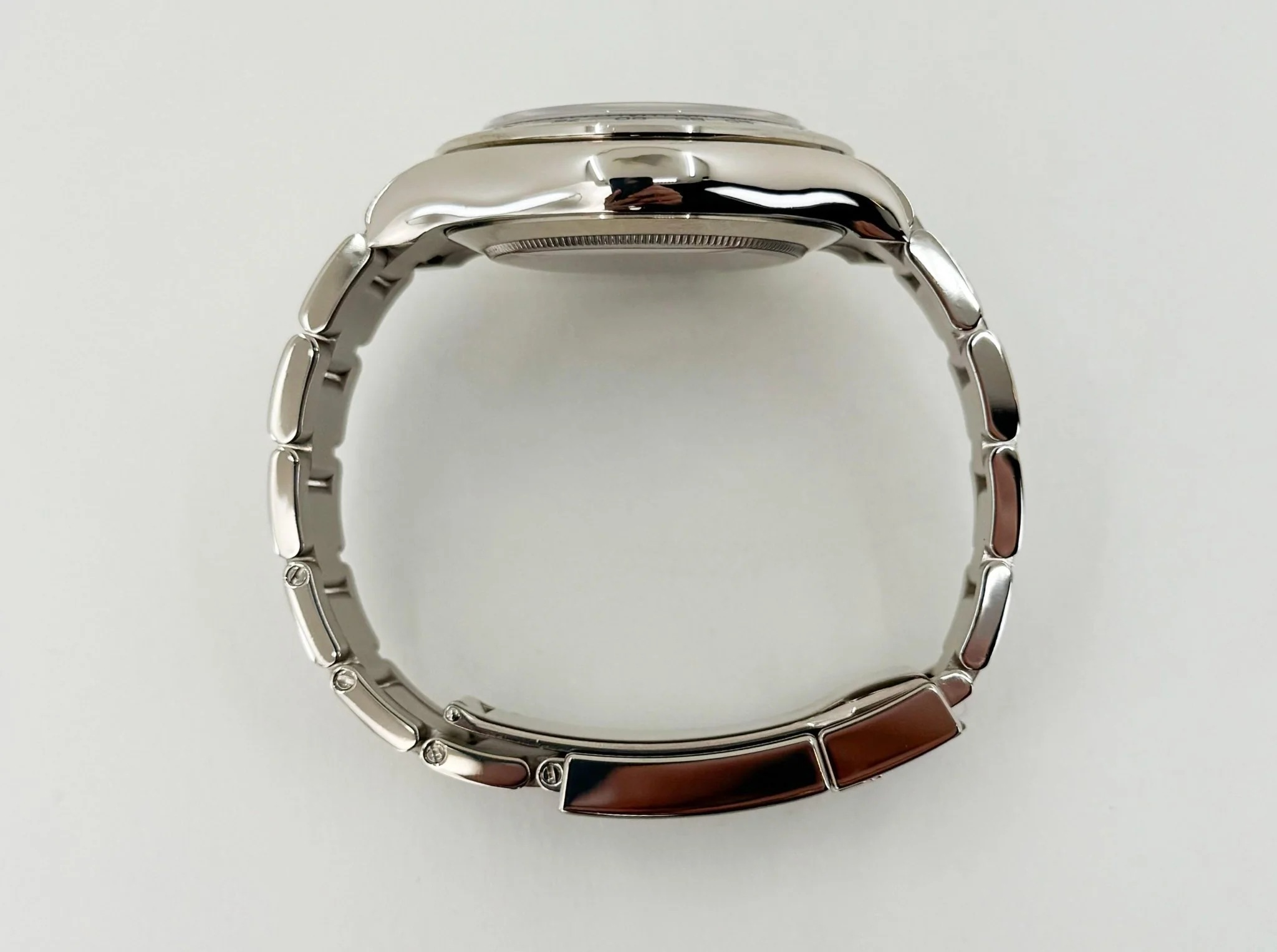 rolex-white-gold-cosmograph-daytona-40-watch-blue-index-dial-116509-bli-147691_1024x1024@2x