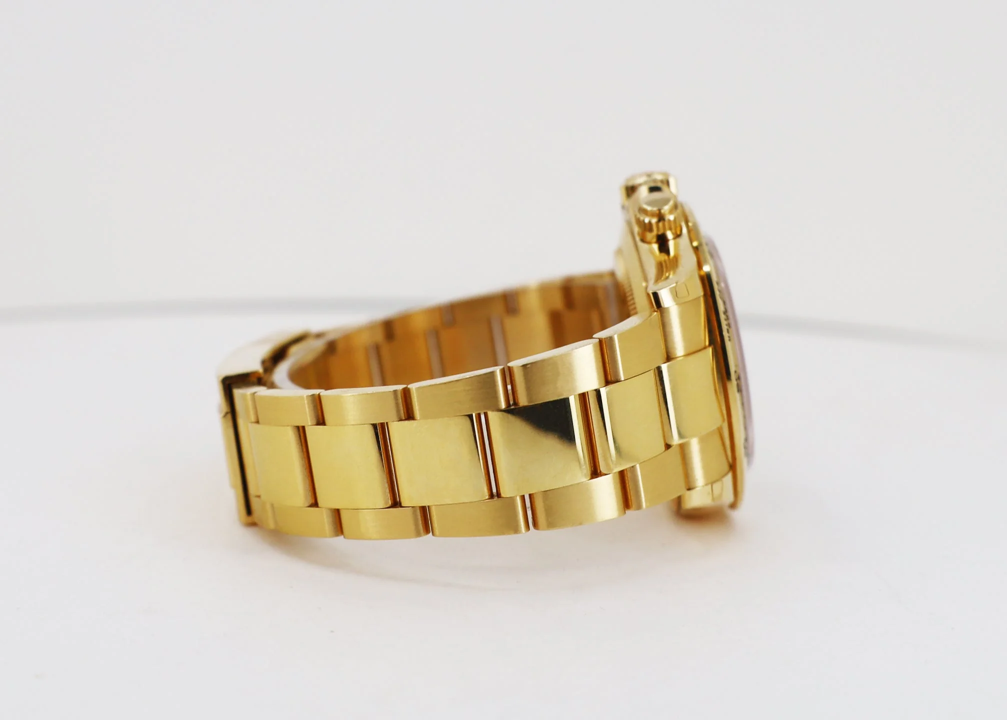 rolex-yellow-gold-cosmograph-daytona-40-watch-black-diamond-dial-116508-bkd-992622_1024x1024@2x