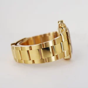 rolex-yellow-gold-cosmograph-daytona-40-watch-champagne-and-index-dial-116508-chbki-878711_1024x1024@2x