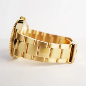 rolex-yellow-gold-submariner-date-watch-blue-bezel-blue-dial-2020-release-126618lb-465547_1024x1024@2x