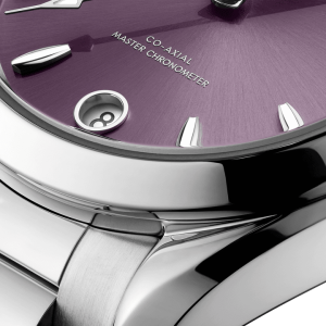 omega-seamaster-aqua-terra-shades-co-axial-master-chronometer-34-mm-22010342010002-portrait-2-c18728